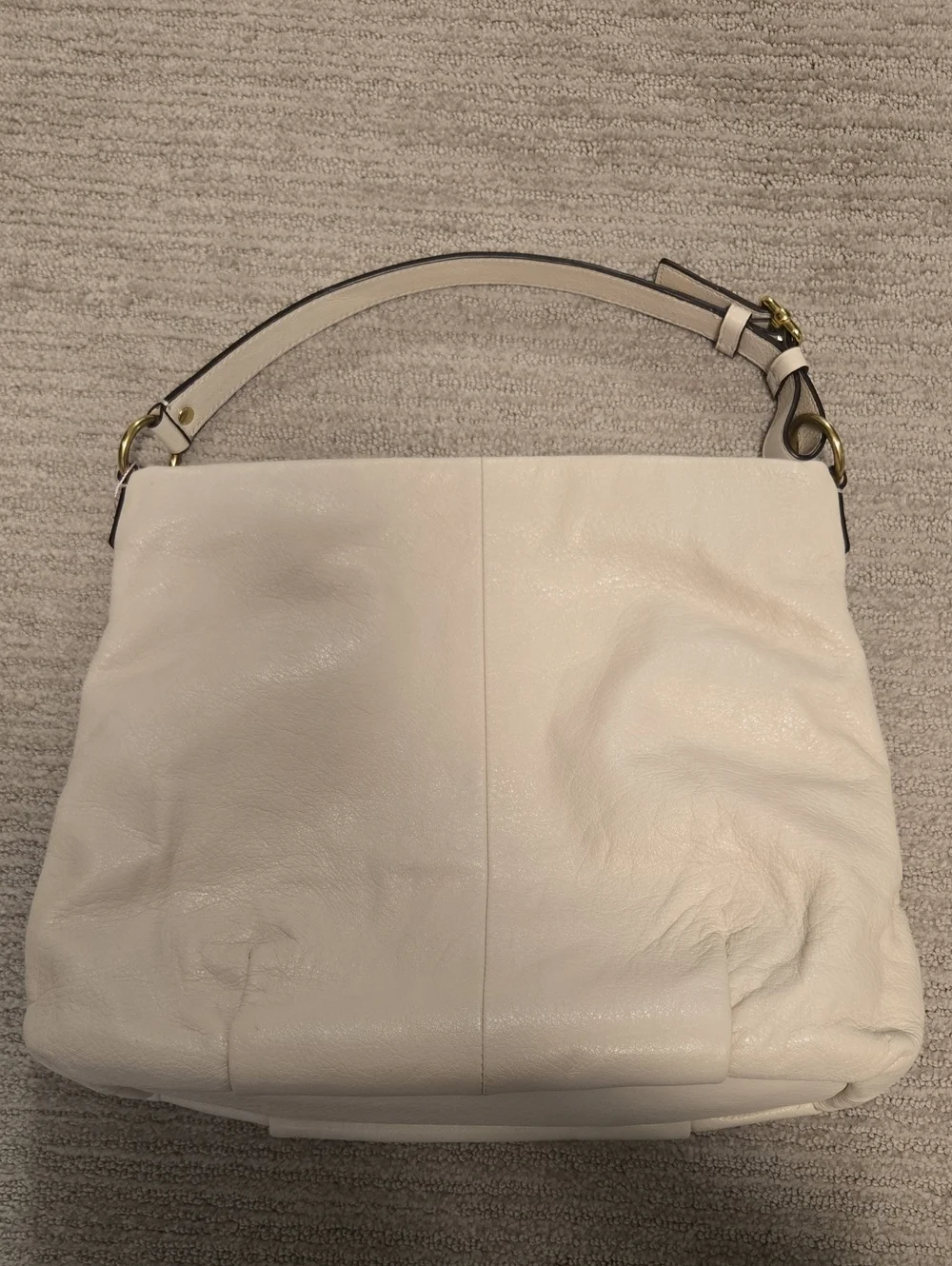 LIKE NEW! Vintage Coach Madison Isabelle Hobo-Ivory